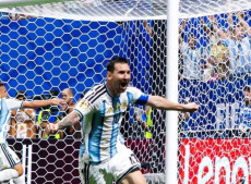 A Argentina de Lionel Messi enfrenta a Su&iacute;&ccedil;a no &uacute;ltimo confronto desta fase