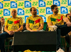 Vice-prefeito de Brusque reuniu mais de 700 pessoas na Sociedade Beneficente e recebeu apoio do time do Partido Liberal (PL)