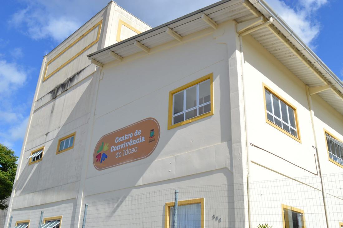Após a conclusão da obra, todas as oficinas e atividades desenvolvidas no Centro de Convivência do Idoso Rui José Heusi Zimmermann serão retomadas normalmente, atendendo cerca de 700 idosos que participam das ações promovidas pela Prefeitura de Gaspar.