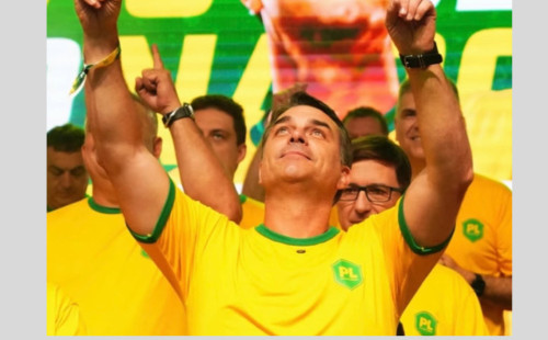 Fl&aacute;vio Bolsonaro Vice: em aberto