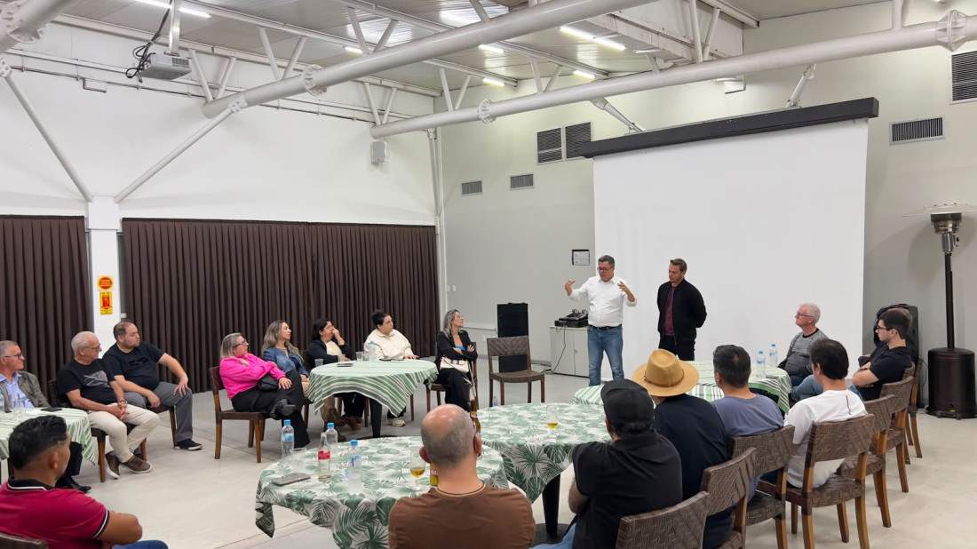 Prefeito Paulo Koerich anunciou apoio &agrave; reelei&ccedil;&atilde;o do deputado Ivan Naatz