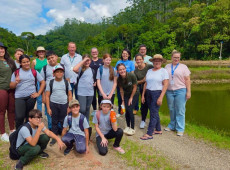 O projeto que representar&aacute; a escola &eacute; "Da &Aacute;gua ao Prato: N&uacute;meros que Ajudam a Natureza", desenvolvido pela professora F&aacute;tima Regina Torres com estudantes do 4&ordm; e 5&ordm; ano.
