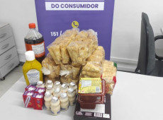 Durante a opera&ccedil;&atilde;o, os fiscais recolheram cerca de 30 produtos com prazo de validade vencido. Al&eacute;m do recolhimento dos itens, os comerciantes receberam orienta&ccedil;&otilde;es sobre precifica&ccedil;&atilde;o, etiquetagem, pesagem e outros pontos relacionados &agrave; seguran&ccedil;a e &agrave; transpar&ecirc;ncia nas rela&ccedil;&otilde;es de consumo.
