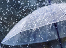 Chuva deve cair com menos intensidade