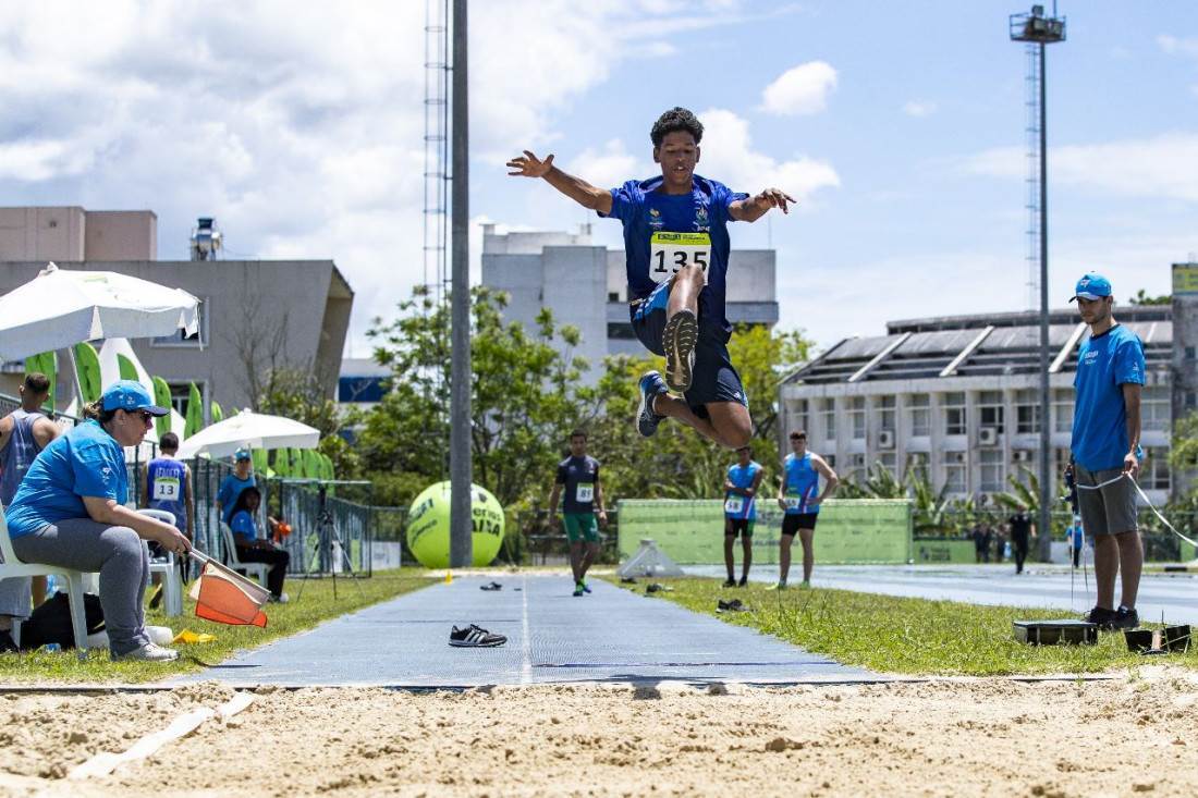 Delegação do município disputa as modalidades de Atletismo, Bocha Paralímpica e Natação na competição estadual, que acontece de 14 a 23 de agosto, em Chapecó


