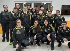 A delega&ccedil;&atilde;o gasparense conquistou uma medalha de prata e duas de bronze. 