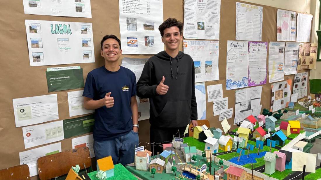 Hon&oacute;rio Exposcience tem o envolvimento de mais de mil alunos da rede estadual de Gaspar