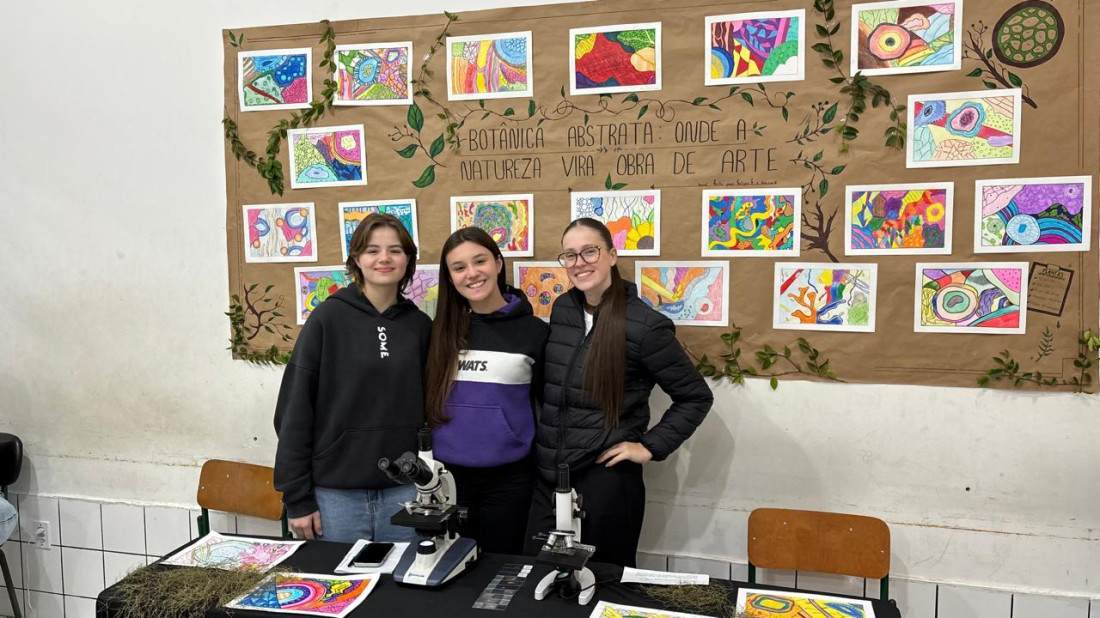 Hon&oacute;rio Exposcience une ci&ecirc;ncia e pesquisa para a comunidade escolar