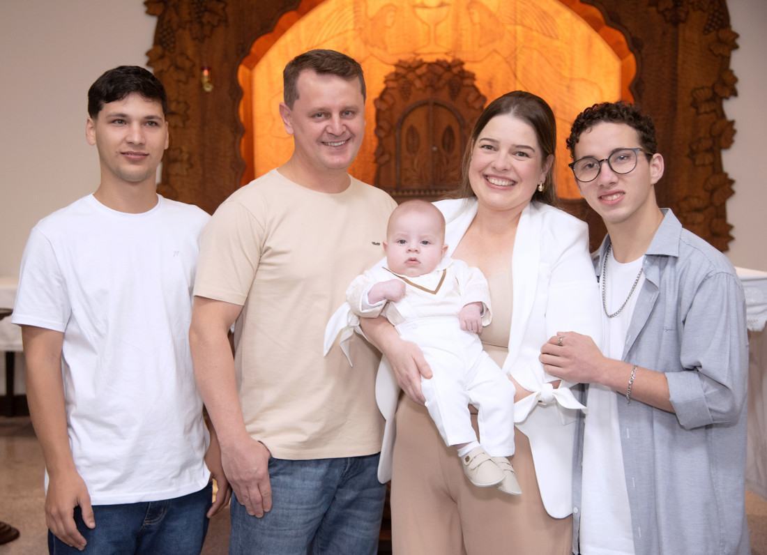 Jo&atilde;o Pedro, Edi, Ana Paula, Willian e Tiago