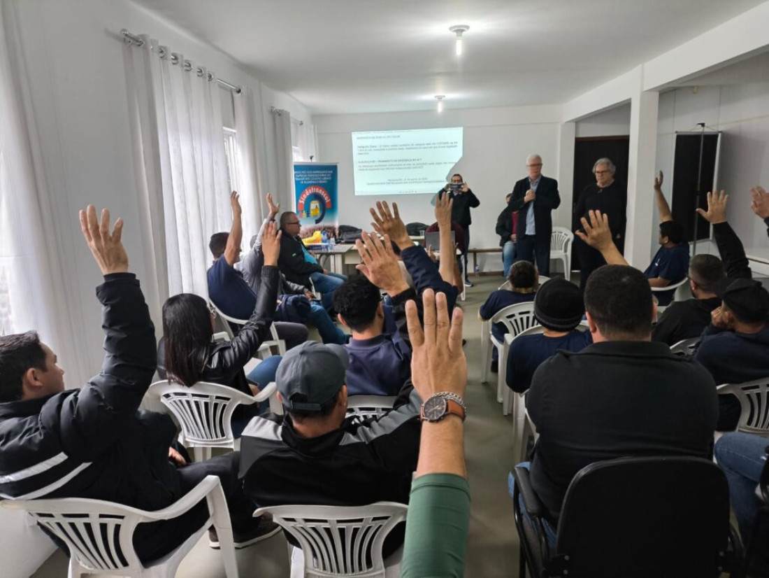 Trabalhadores aprovaram a proposta patronal em assembleia