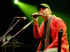  O cantor e compositor &eacute; uma das atra&ccedil;&otilde;es da 28&ordf; edi&ccedil;&atilde;o do Festival de M&uacute;sica de Itaja&iacute;
