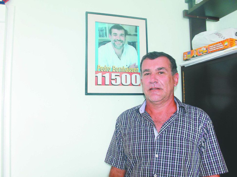 Bornhausen chegou muito pr&oacute;ximo de uma cadeira na Alesc