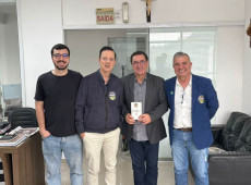 Ismael, tem atuado na defesa da educa&ccedil;&atilde;o e das comunidades terap&ecirc;uticas em Bras&iacute;lia