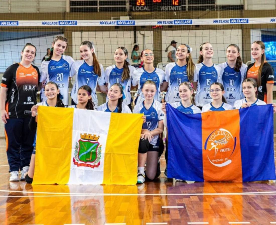 A equipe feminina de vôlei vai a Tubarão para a disputa da 3ª etapa do campeonato estadual