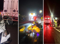 Ve&iacute;culo colidiu na traseira de um caminh&atilde;o; em Gaspar, motociclista bateu num poste e na BR-470, o acidente envolveu duas motos e carro