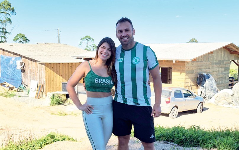 Casal que trocou o mar pelo mato 