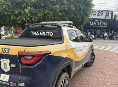 Tr&acirc;nsito
