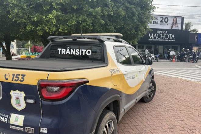 Tr&acirc;nsito