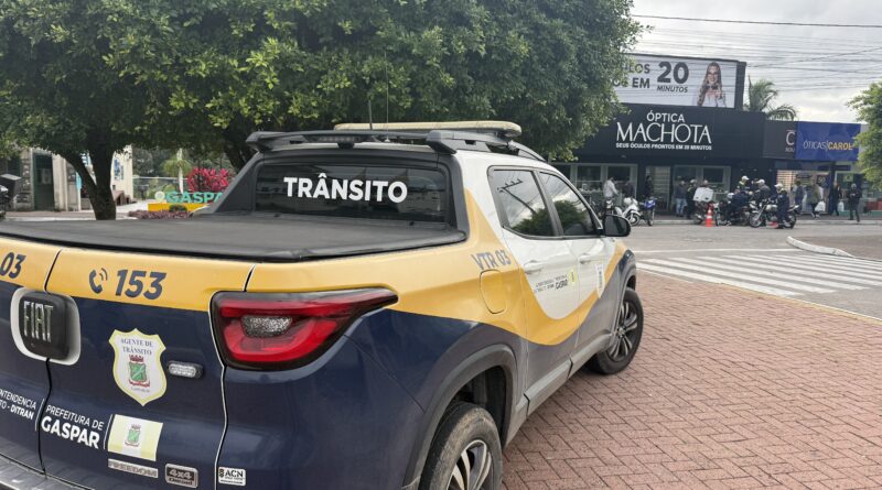 Tr&acirc;nsito