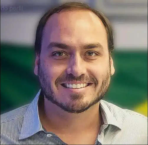 CARLOS (PL)