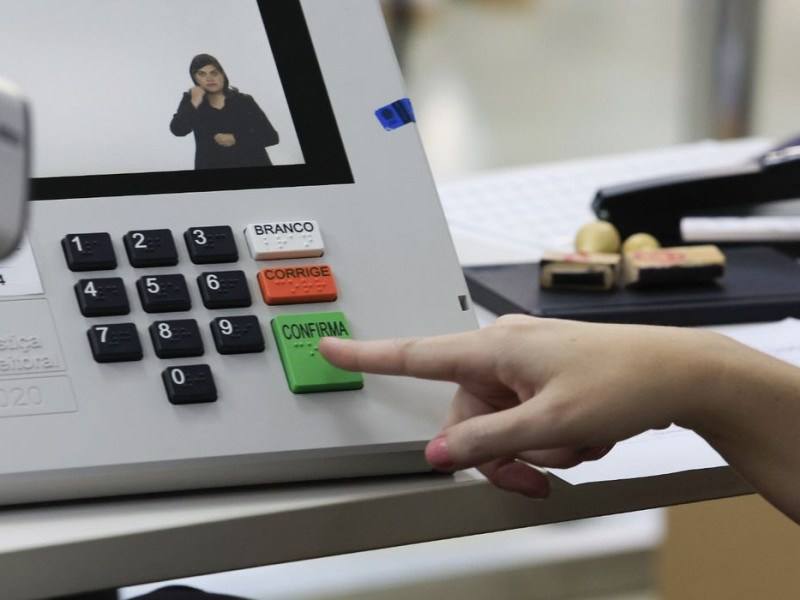 Eleitor que faltou ao primeiro turno pode votar no segundo