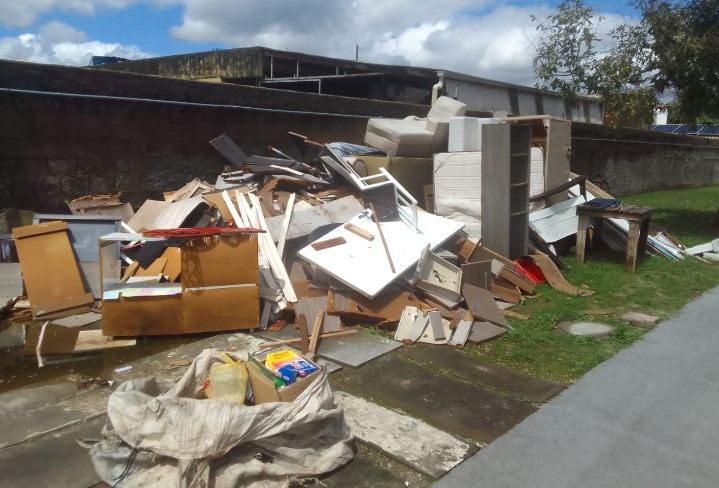 Imagens se repetem em v&aacute;rios bairros da cidade