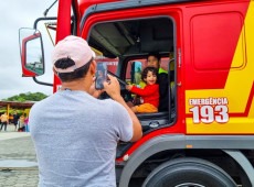 Dia das Crian&ccedil;as no Bombeiro