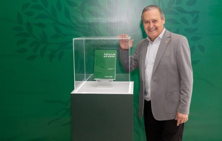 Jos&eacute; Domingos de Andrade, presidente da Sicredi Vale Litoral SC