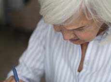 A doen&ccedil;a de Alzheimer se caracteriza como a perda gradativa da mem&oacute;ria