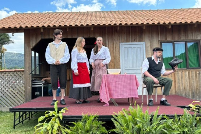 A iniciativa busca preservar e divulgar as tradi&ccedil;&otilde;es transmitidas entre gera&ccedil;&otilde;es pelas fam&iacute;lias que integram a rota, reunindo manifesta&ccedil;&otilde;es culturais e experi&ecirc;ncias ligadas &agrave; hist&oacute;ria da imigra&ccedil;&atilde;o italiana na regi&atilde;o.
