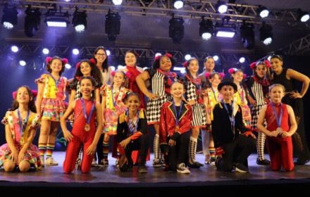  Festival Escolar de Dan&ccedil;a