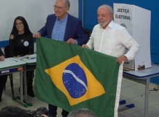 Lula estava acompanhado do vice-presidente Geraldo Alckimin