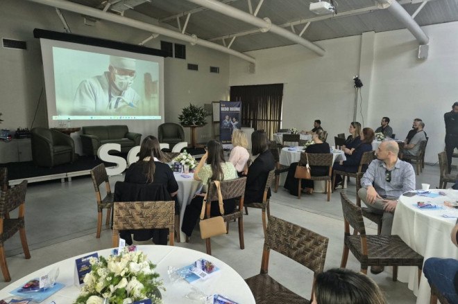 Evento reuniu gestores de empresas em Gaspar