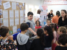 A iniciativa busca valorizar as experi&ecirc;ncias pedag&oacute;gicas desenvolvidas nas unidades escolares, incentivando a pesquisa, a criatividade, a inova&ccedil;&atilde;o e o protagonismo dos estudantes.