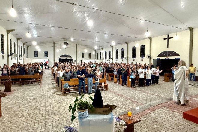 43 anos de sacerd&oacute;cio do padre Idonizete Kr&uuml;ger