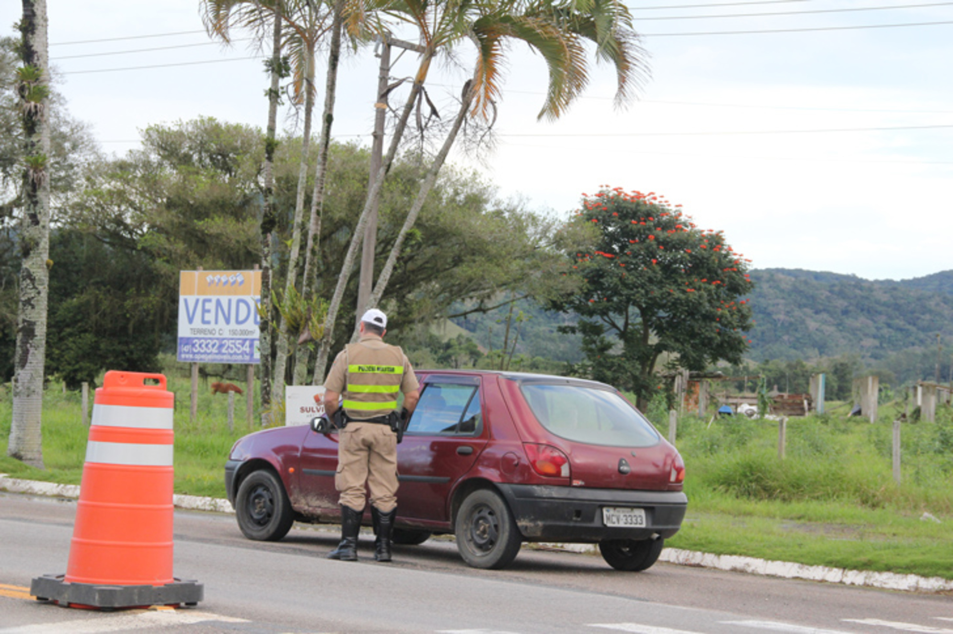 A Lei Seca e a fiscalização ostensiva conseguiram reduzir o número de acidentes, porém, ainda não o suficiente